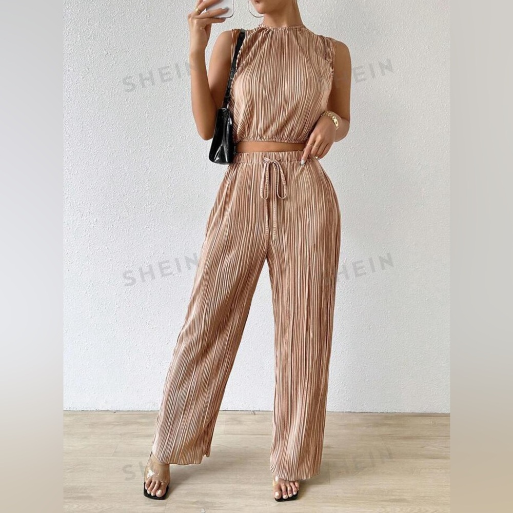 SHEIN Essnce Women's Pleated Cropped Sleeveless Top And Pants Set